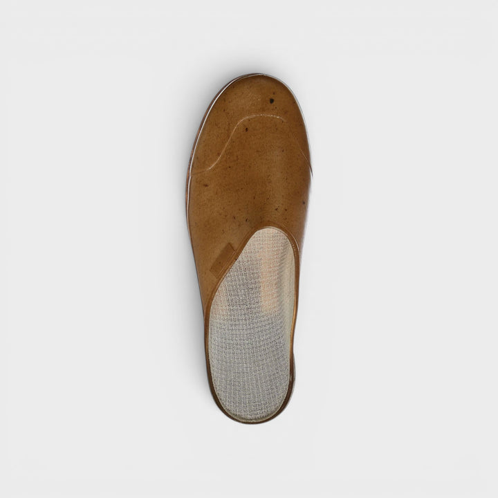 Plasticana Opana slip-on sko i hampbaseret materiale.