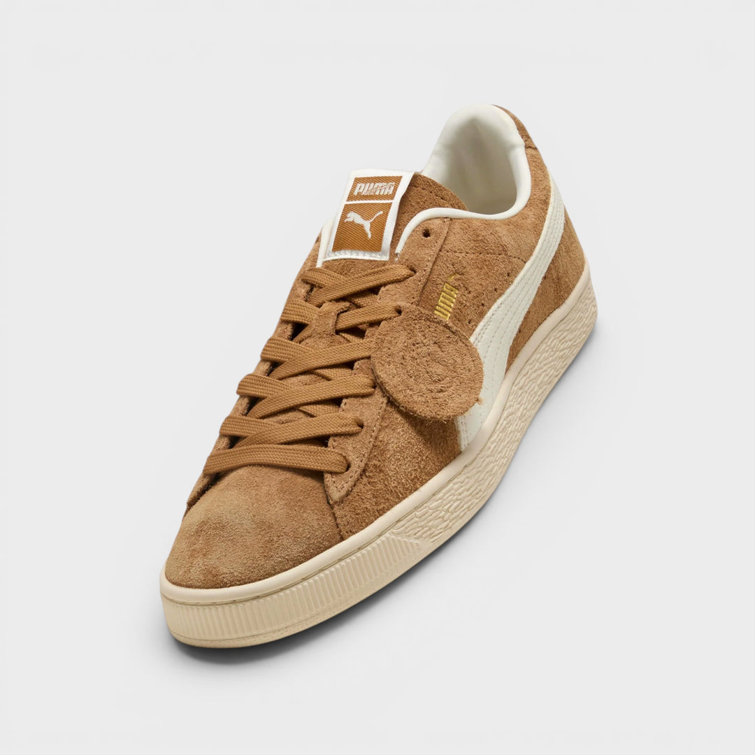 Puma Suede Charles F. Stead med klassisk lav silhuet.