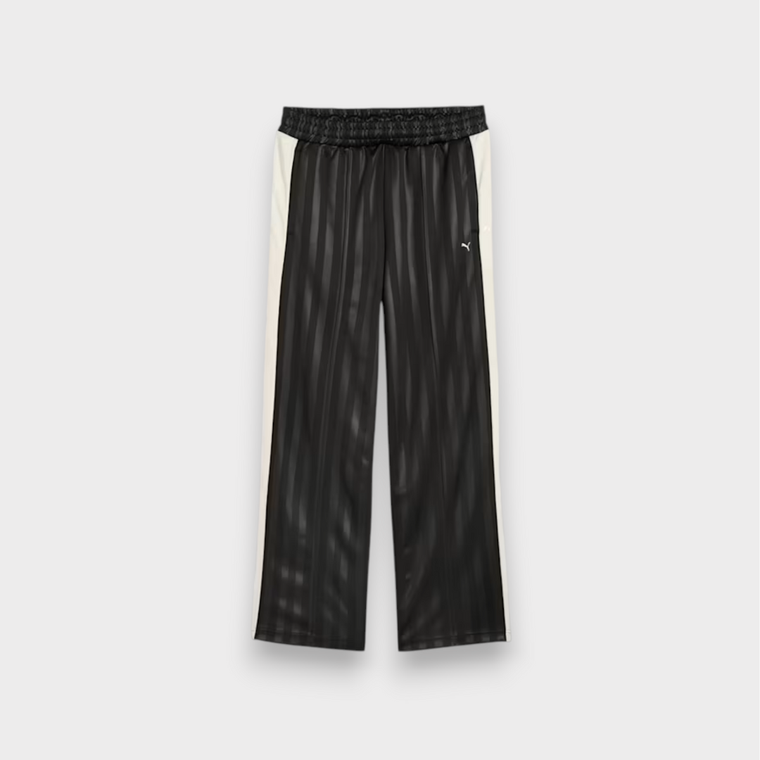 Puma T7 Track Pants i sort med afslappet pasform.