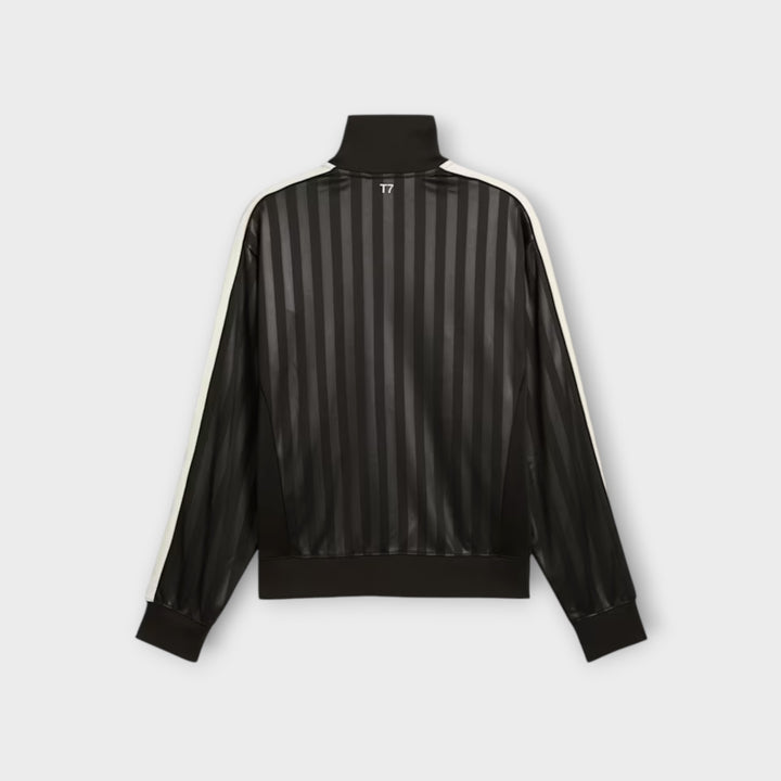 Puma track jacket med lynlåslommer og ribkanter.
