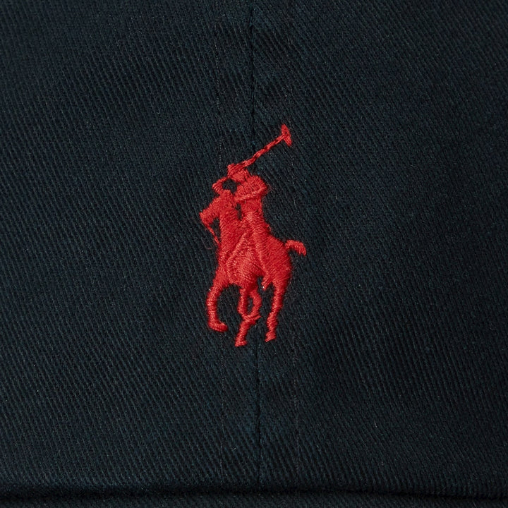 Elegant sort kasket fra Ralph Lauren i bomuldstwill.