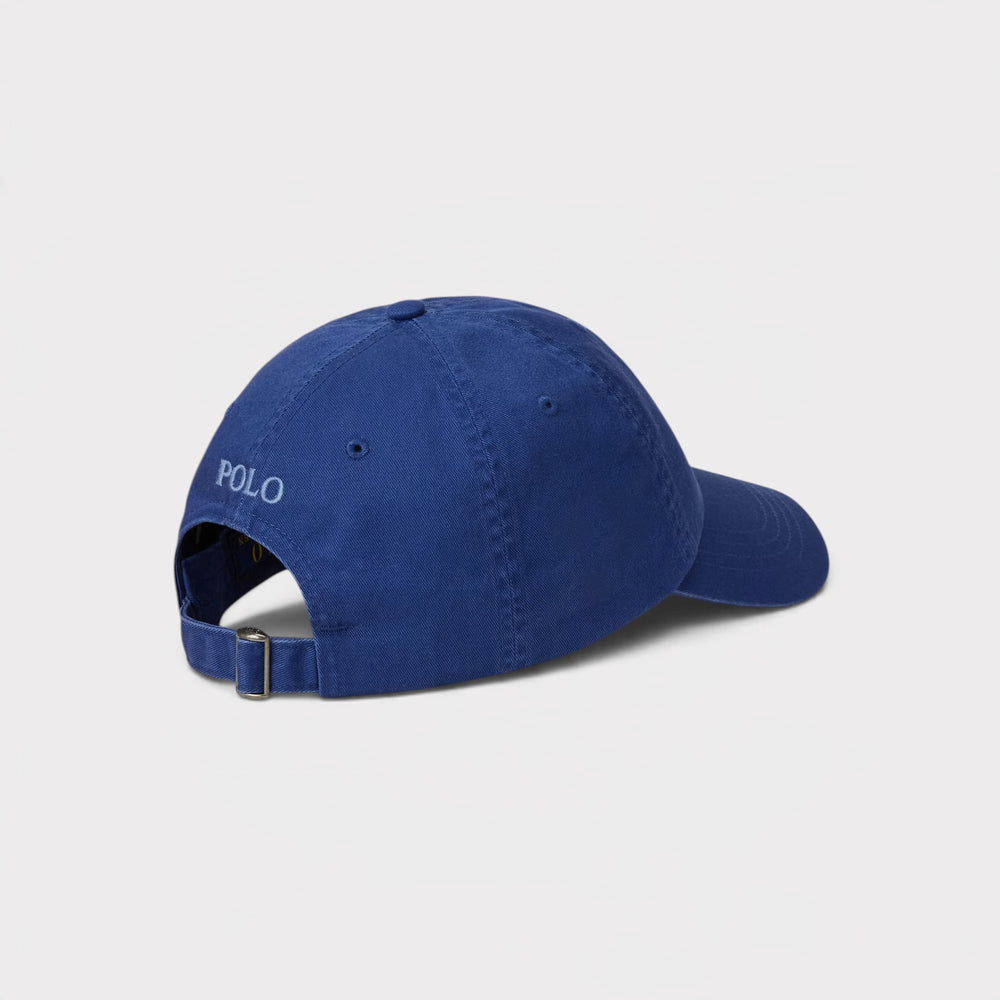 Ralph Lauren Klassisk Sports Kasket i Blue, set bagfra med justerbar rem