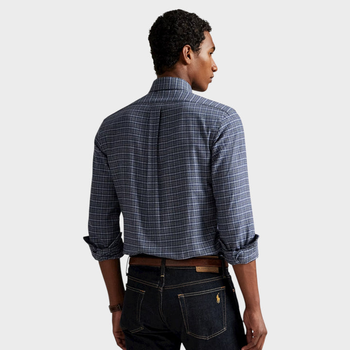 Klassisk navy skjorte i strækbart twill fra Ralph Lauren.