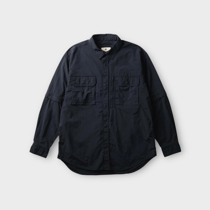 Snow Peak Garment Dyed Convertible Shirt i sort set forfra