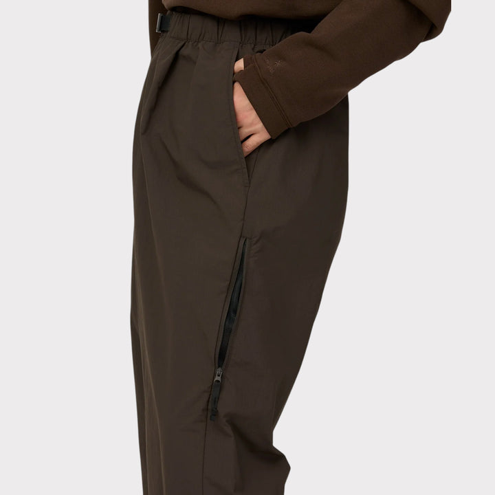SNOW PEAK Nylon Double Rip Pants i Dark Brown