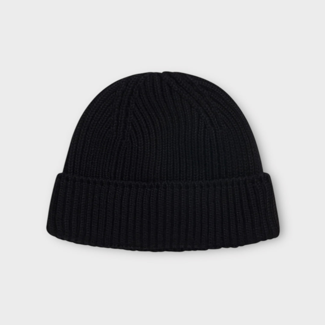 S.N.S. Herning Fender hue i sort.