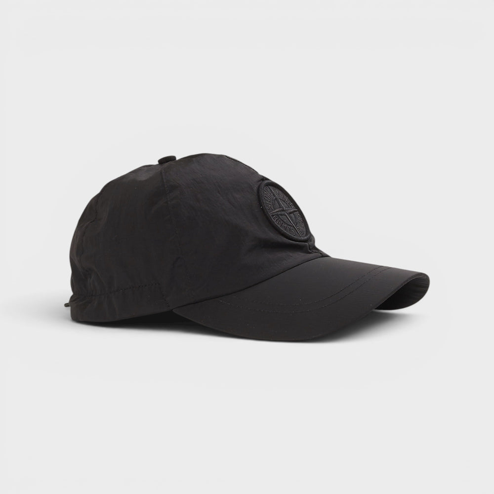 Stone Island baseball cap i sort med Compass embroidery
