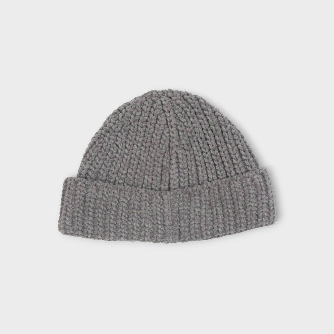 Stone Island bomuldschenille beanie i Grey Melange set bagfra