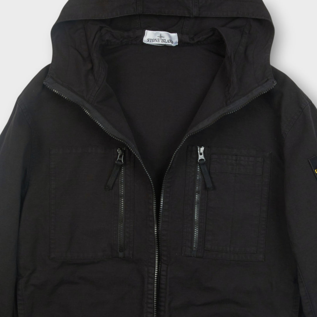 Stone Island Hooded Overshirt i sort til moderne streetwear