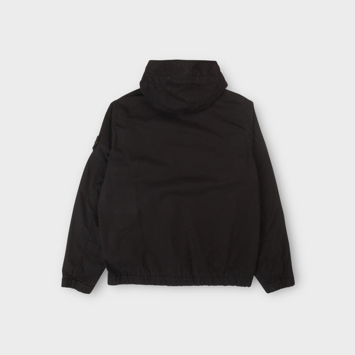Stone Island Organic Cotton Twill Hooded Jacket i Black set bagfra med ren silhuet.