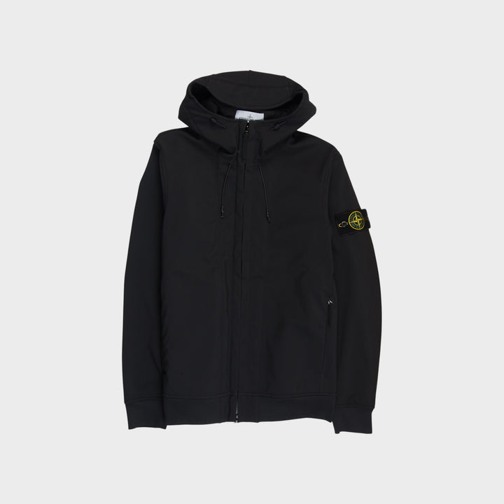 Stone Island Soft Shell-R E.Dye Technology Jakke i Sort set forfra