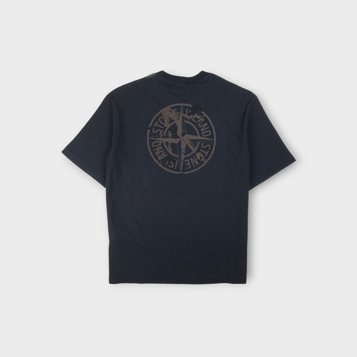 Stone Island sort T-shirt med brunt logo-print.