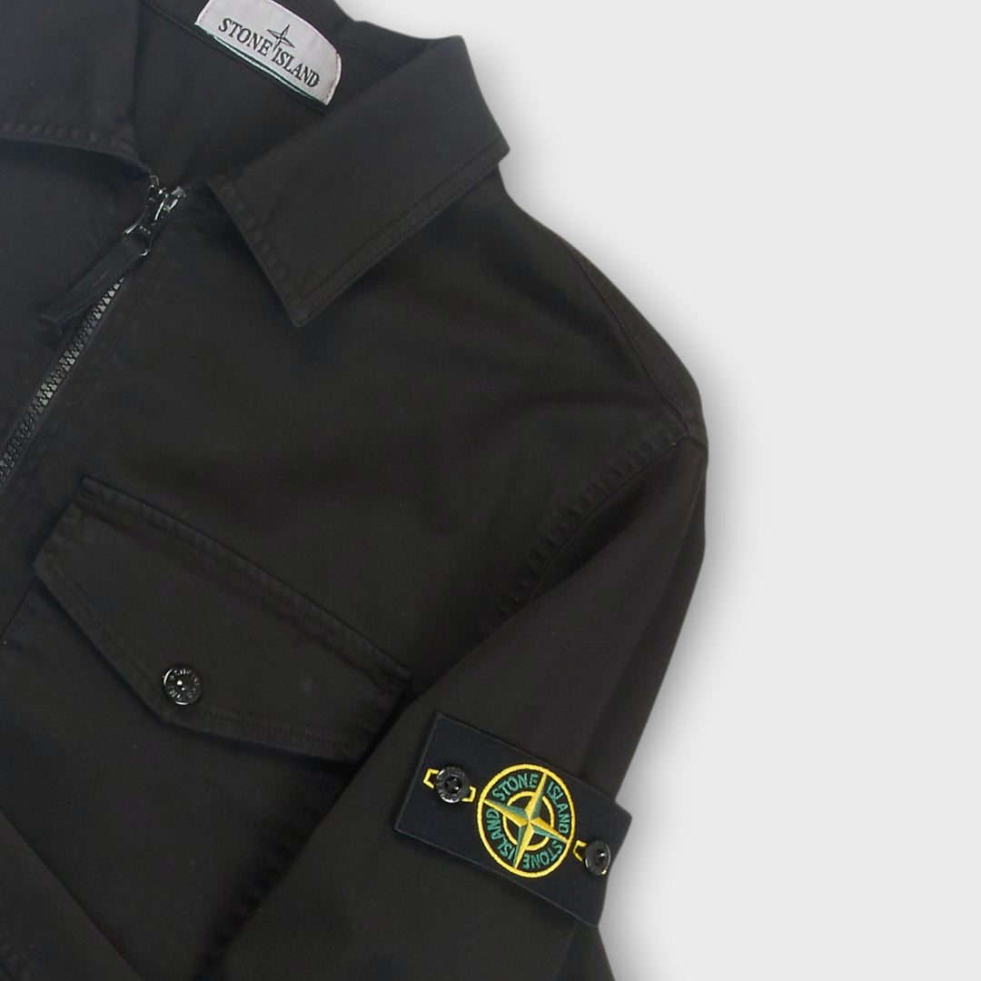 Stone Island Black overshirt med brystlommer og tovejs lynlåslukning