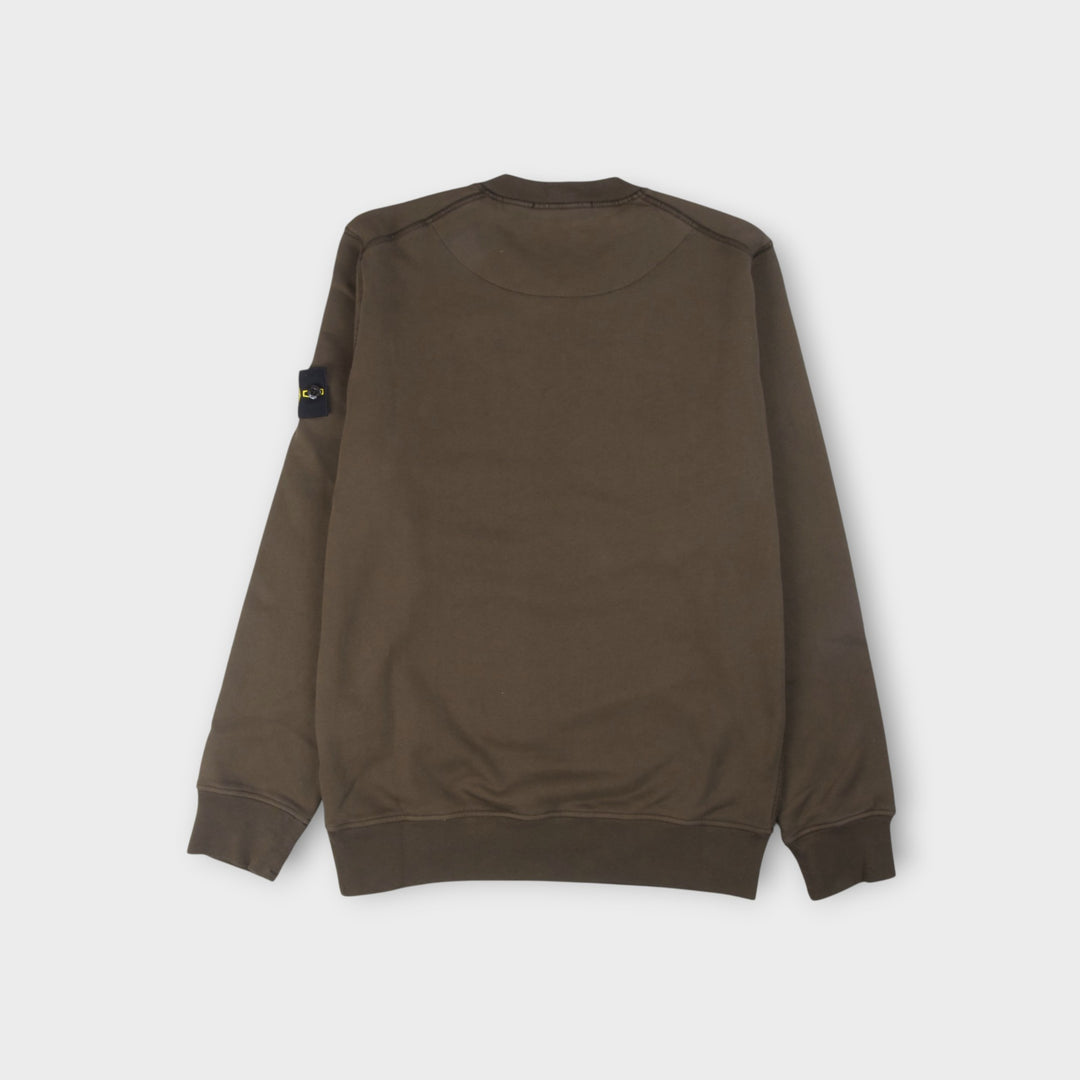 Stone Island brun sweatshirt med Compass Badge på ærmet.