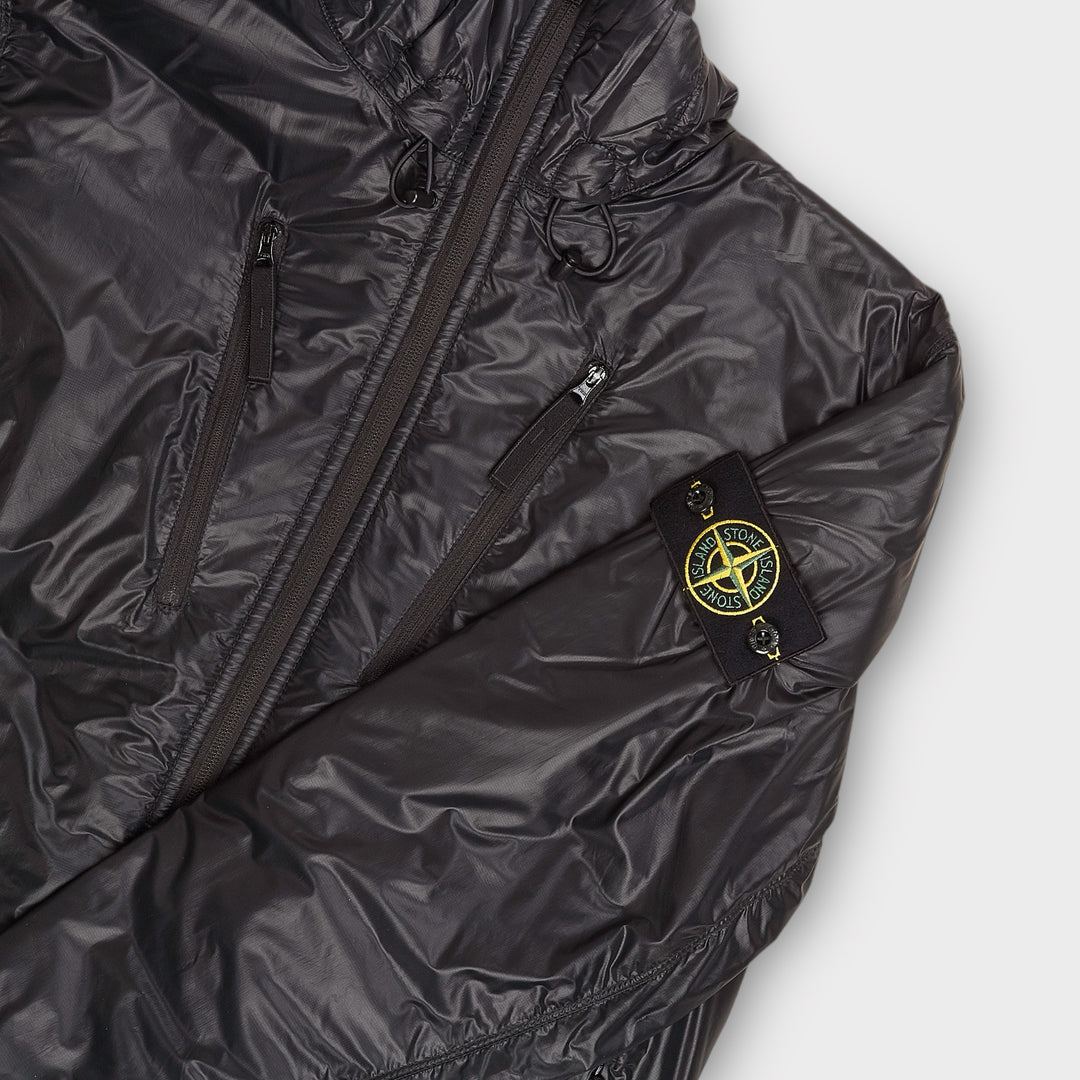 Stone Island Q0425 Pertex Quantum In Black 