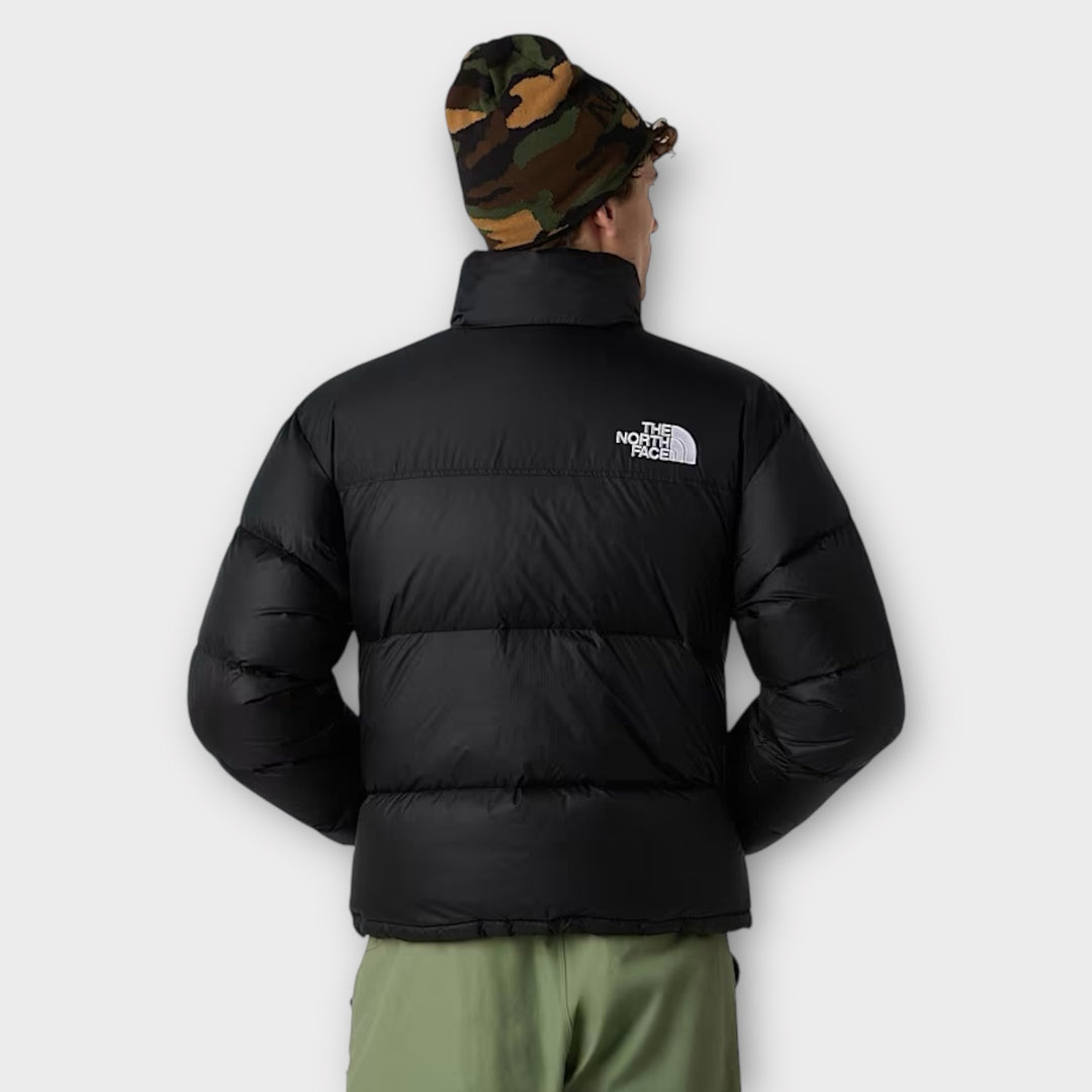 The North Face 96 Retro Nuptse jakke sort streetwear look