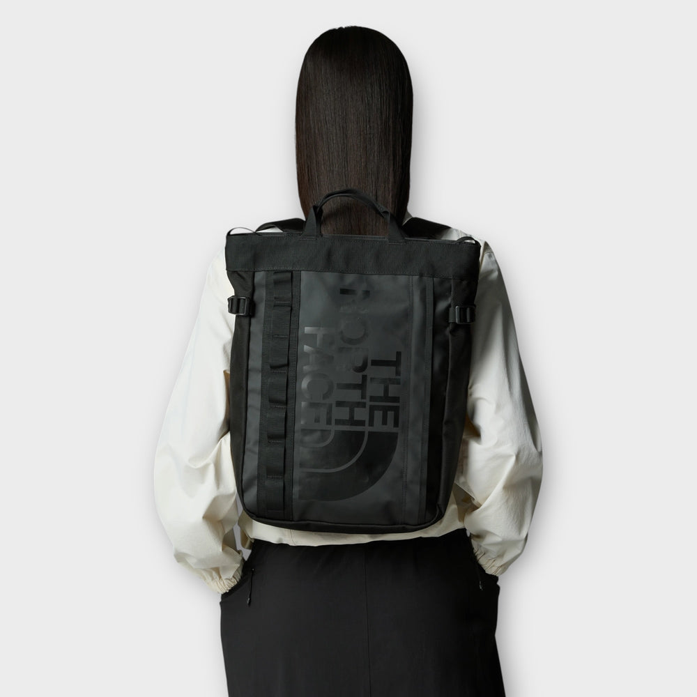 The North Face Base Camp Tote Bag i Sort
