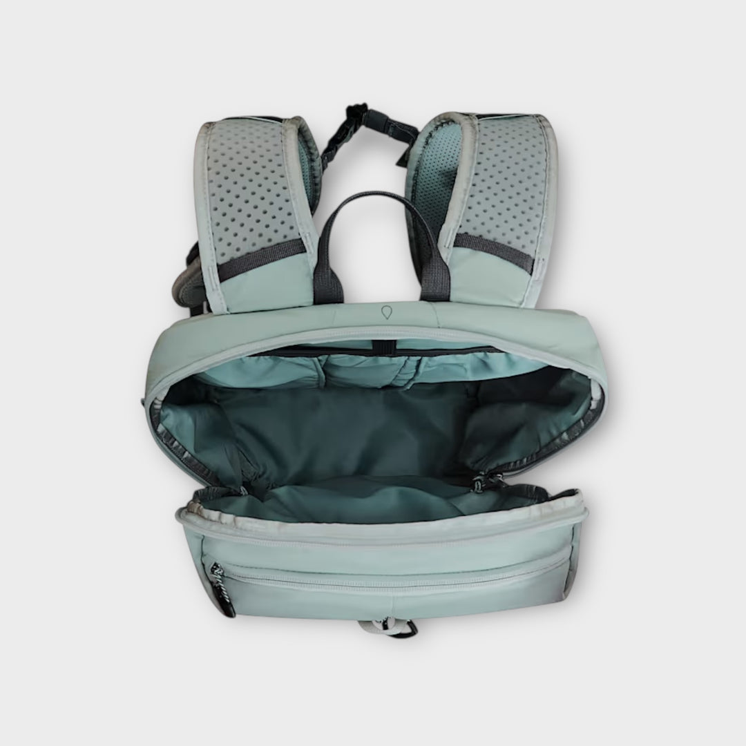 The North Face Borealis outdoor rygsæk i Rise Grey.