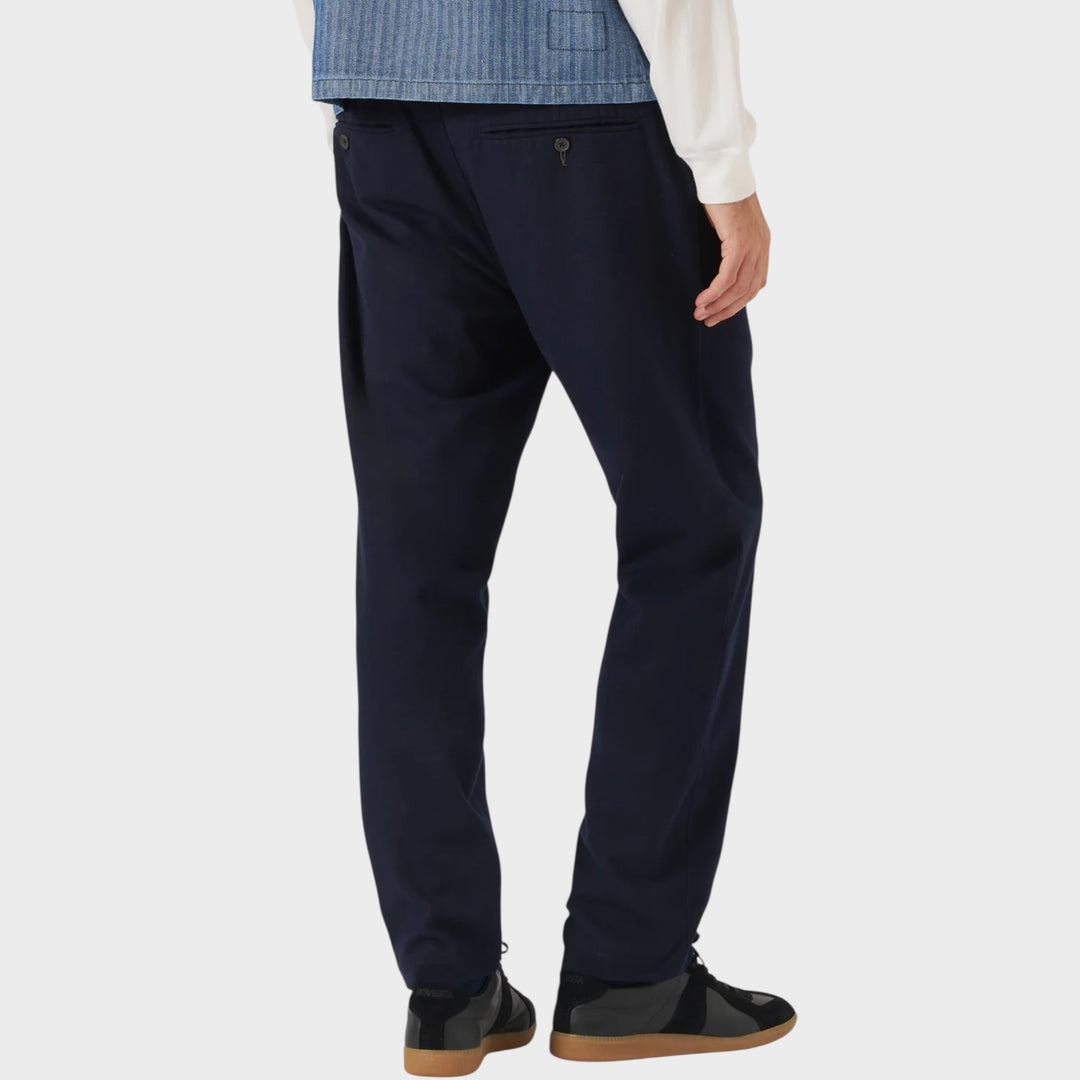 Navy Brushed Moleskin bukser med funktionelle lommer fra Universal Works