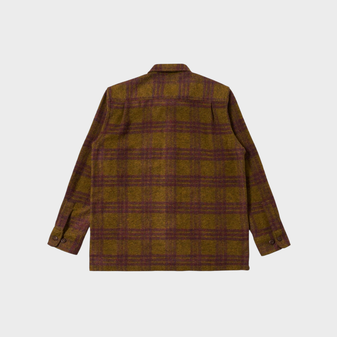 Ternet Universal Works Dam Check Fatique Shirt i gyldne nuancer