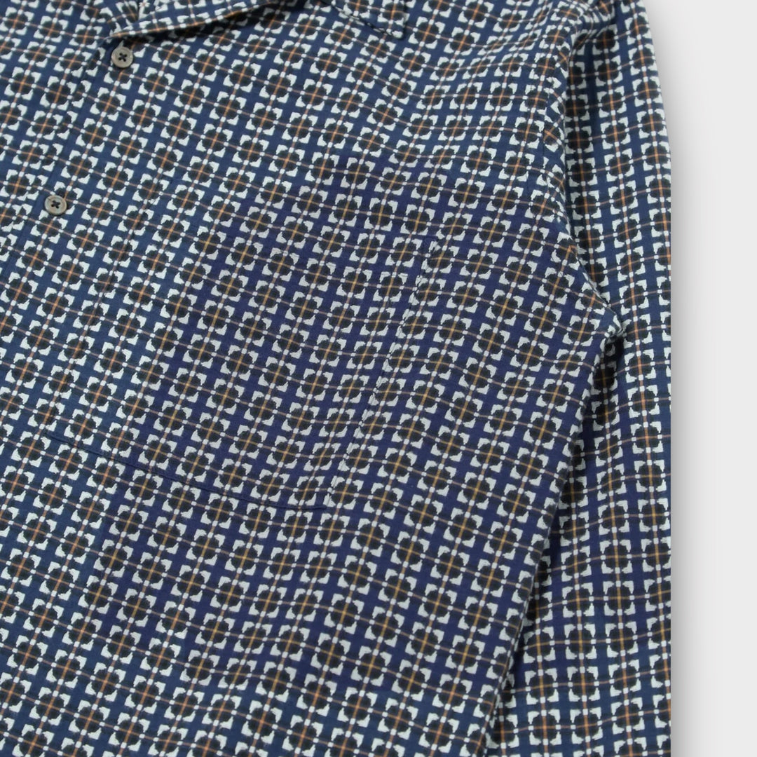 Universal Works LS Camp Skjorte i Navy set bagfra