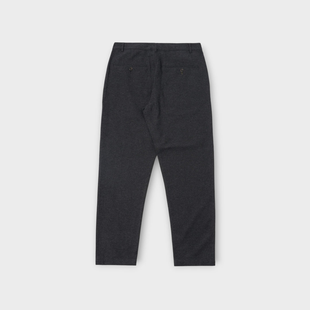 Universal Works Military Chino I Charcoal